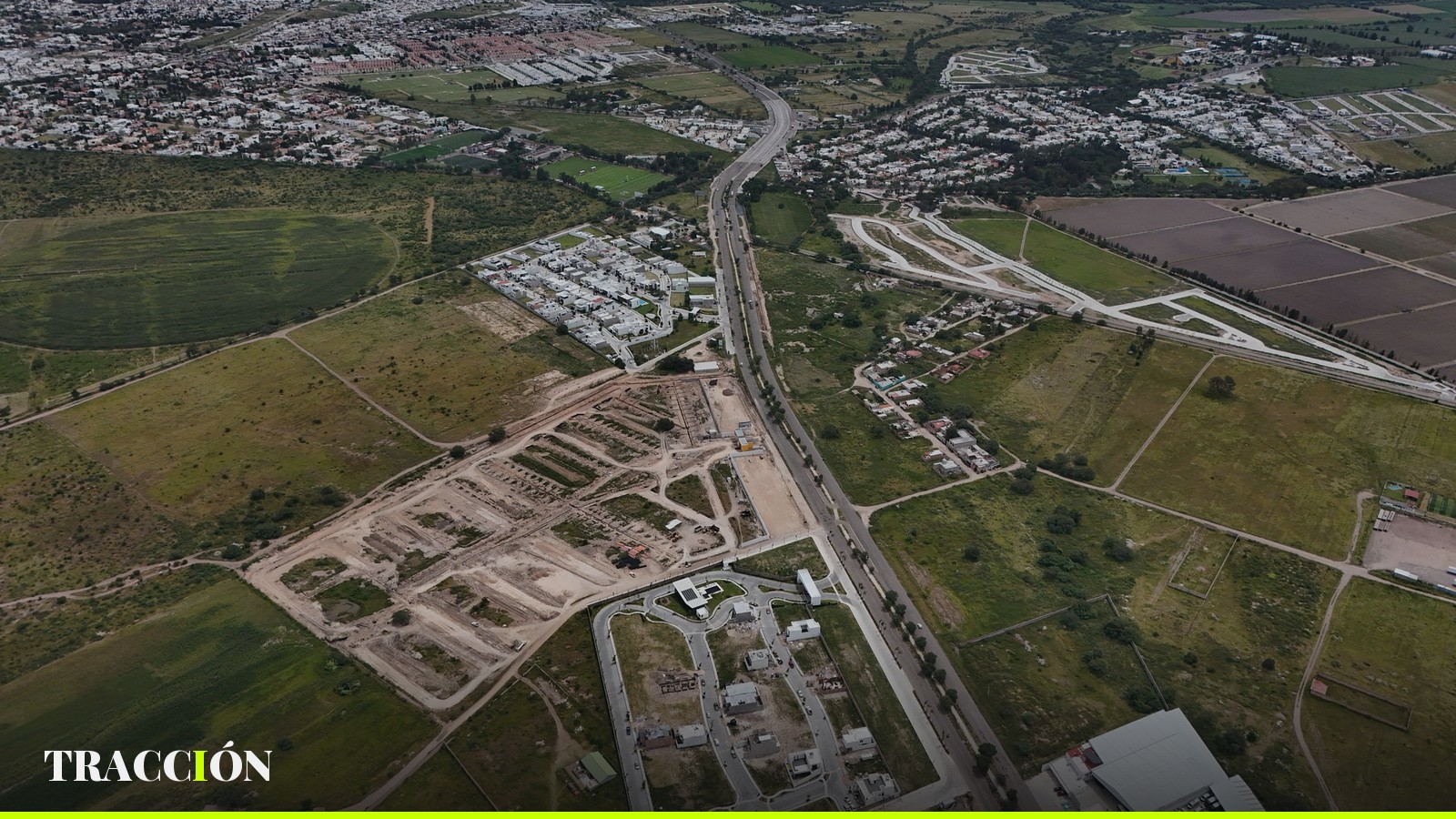 Vista aérea de fraccionamientos en construcción en Aguascalientes